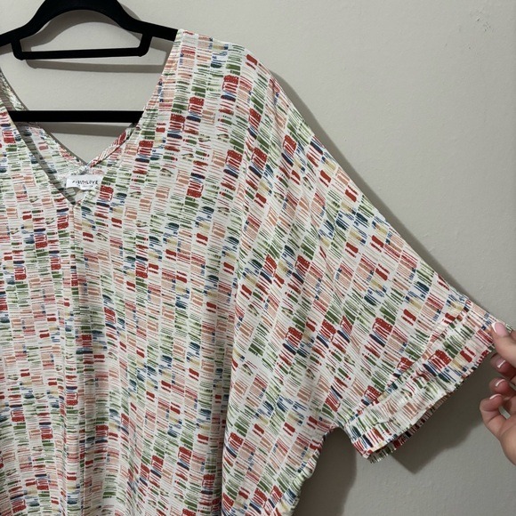 First Love Cream Boxy Short‎ Sleeve Blouse Multicolored Rainbow Stripes Blocks - Picture 2 of 5